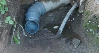 Как провести в фундаменте водяные трубы. Правила обустройства канализации под фундаментной плитой8