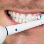 Обсуждение электрических и ручных зубных щеток